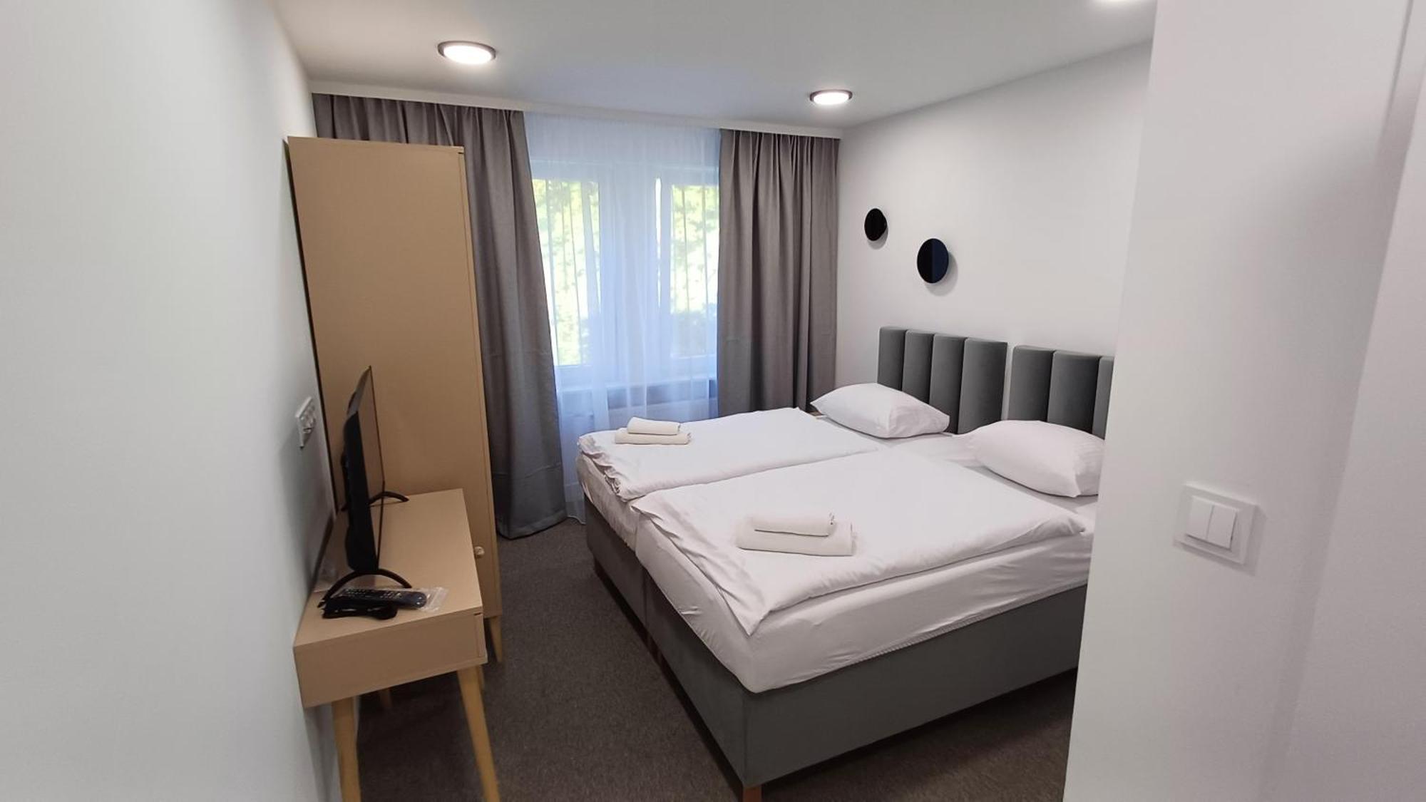 Hotel Piast Mysliborz Exterior photo