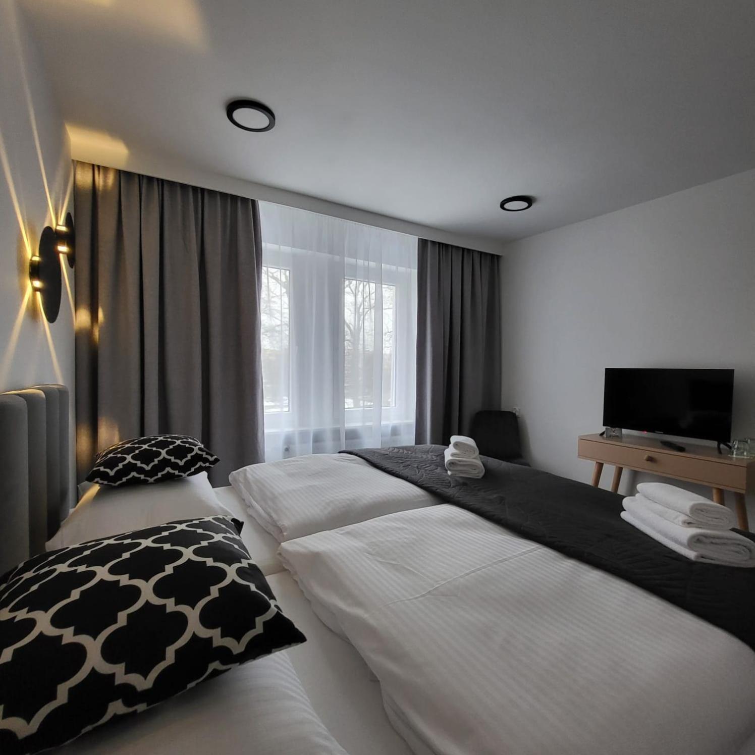 Hotel Piast Mysliborz Exterior photo